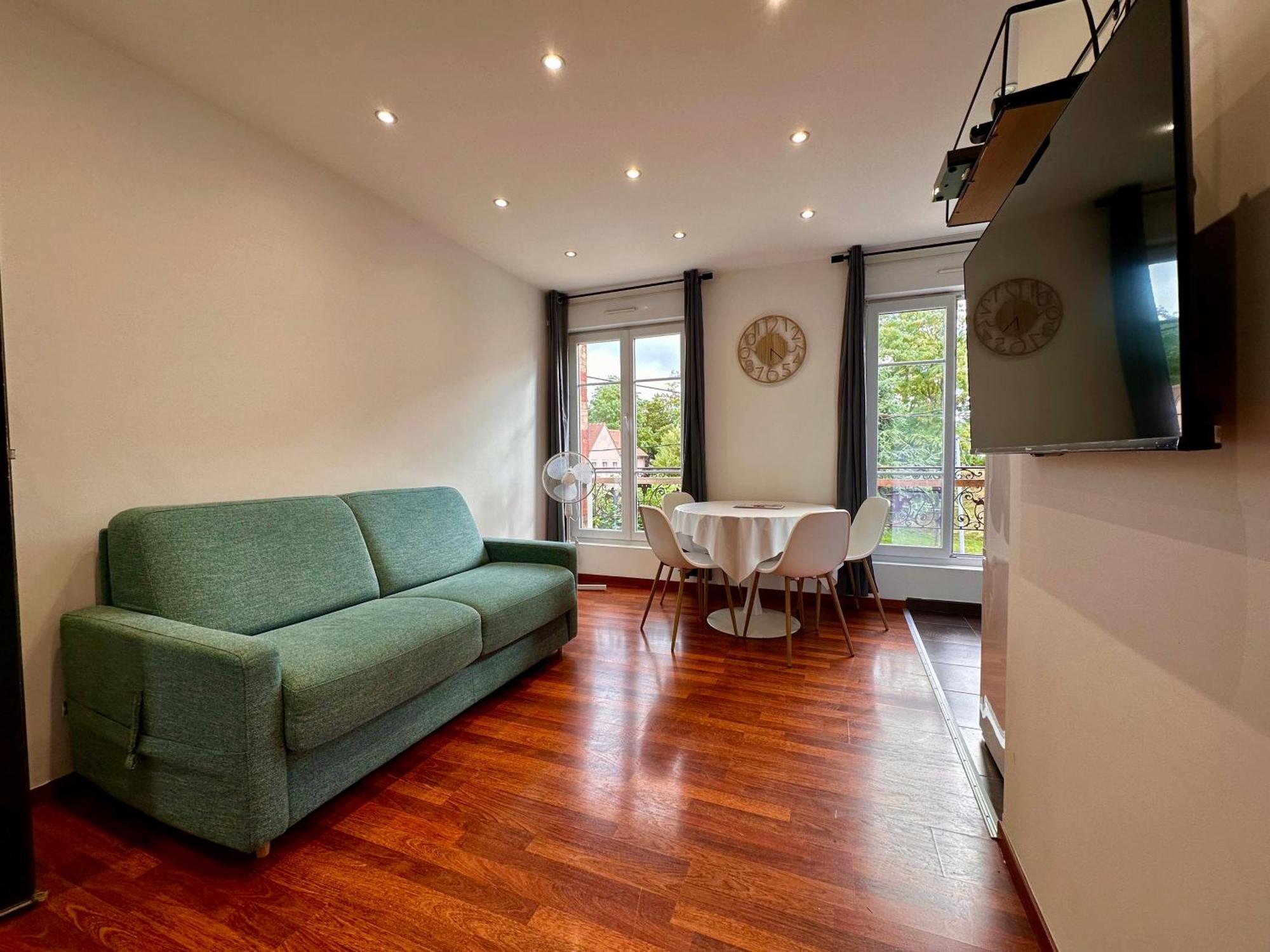 Residence 4T - 33 Bis Avenue Gaston Chauvin Aulnay-sous-Bois Exterior foto